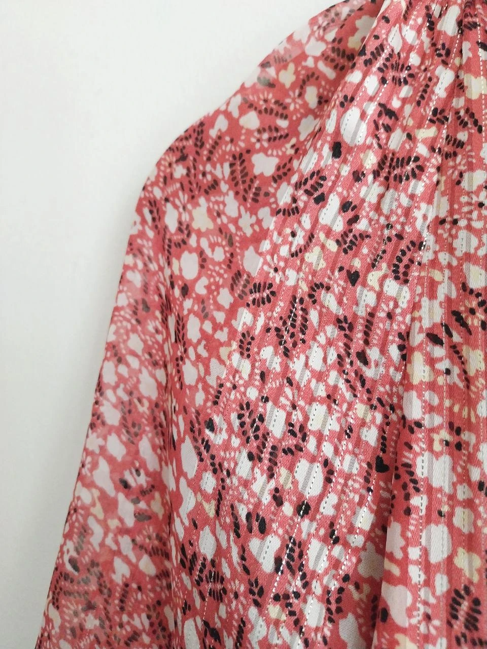 Old pink floral print dress with gold trim Yessica Size 38 – photo 4